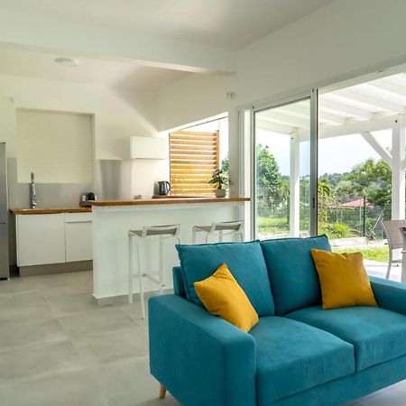 Superbe Appartement Avec Terrasse Vue Nature - Julyan House Petit-Bourg Bagian luar foto