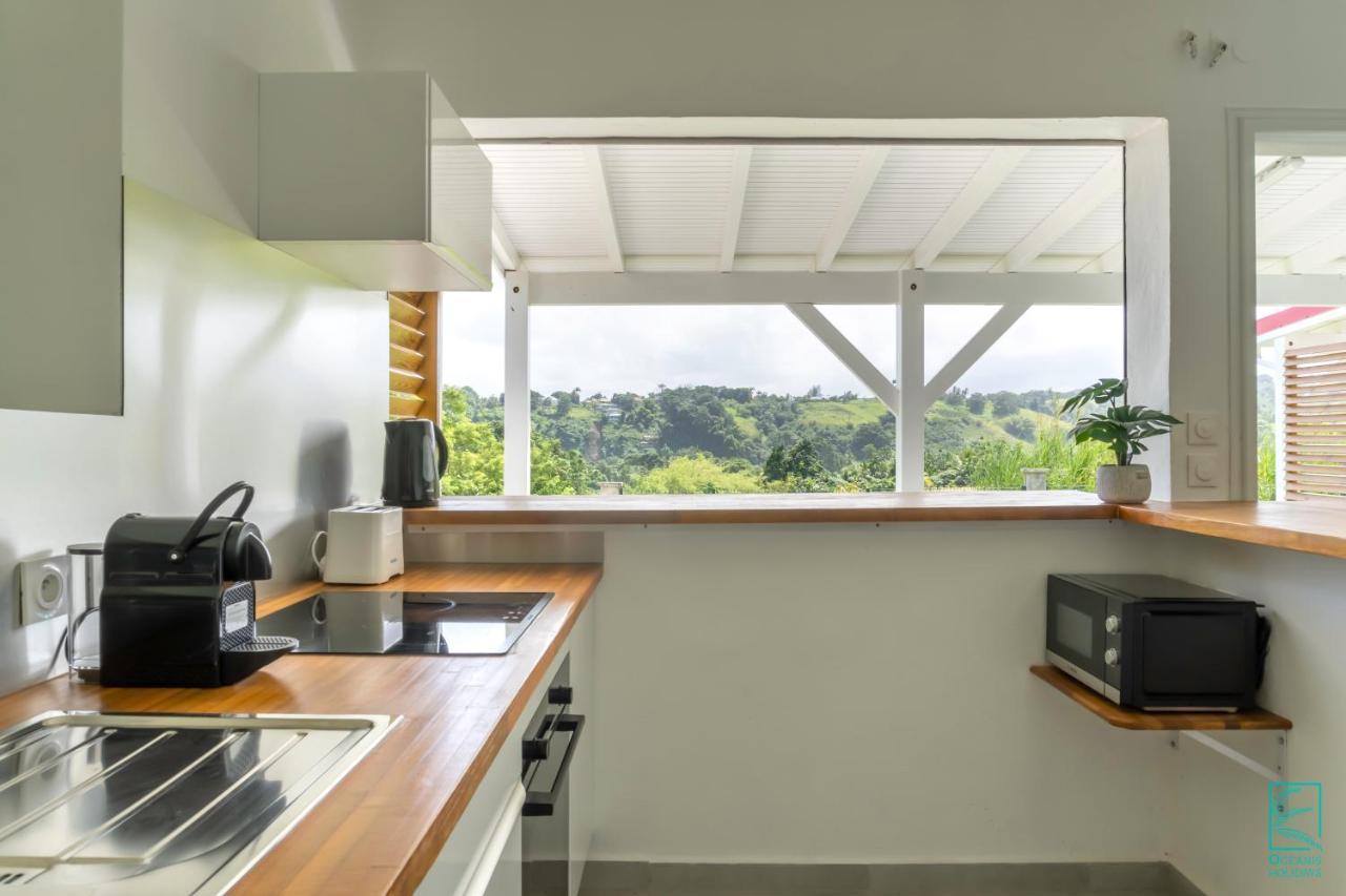 Superbe Appartement Avec Terrasse Vue Nature - Julyan House Petit-Bourg Bagian luar foto