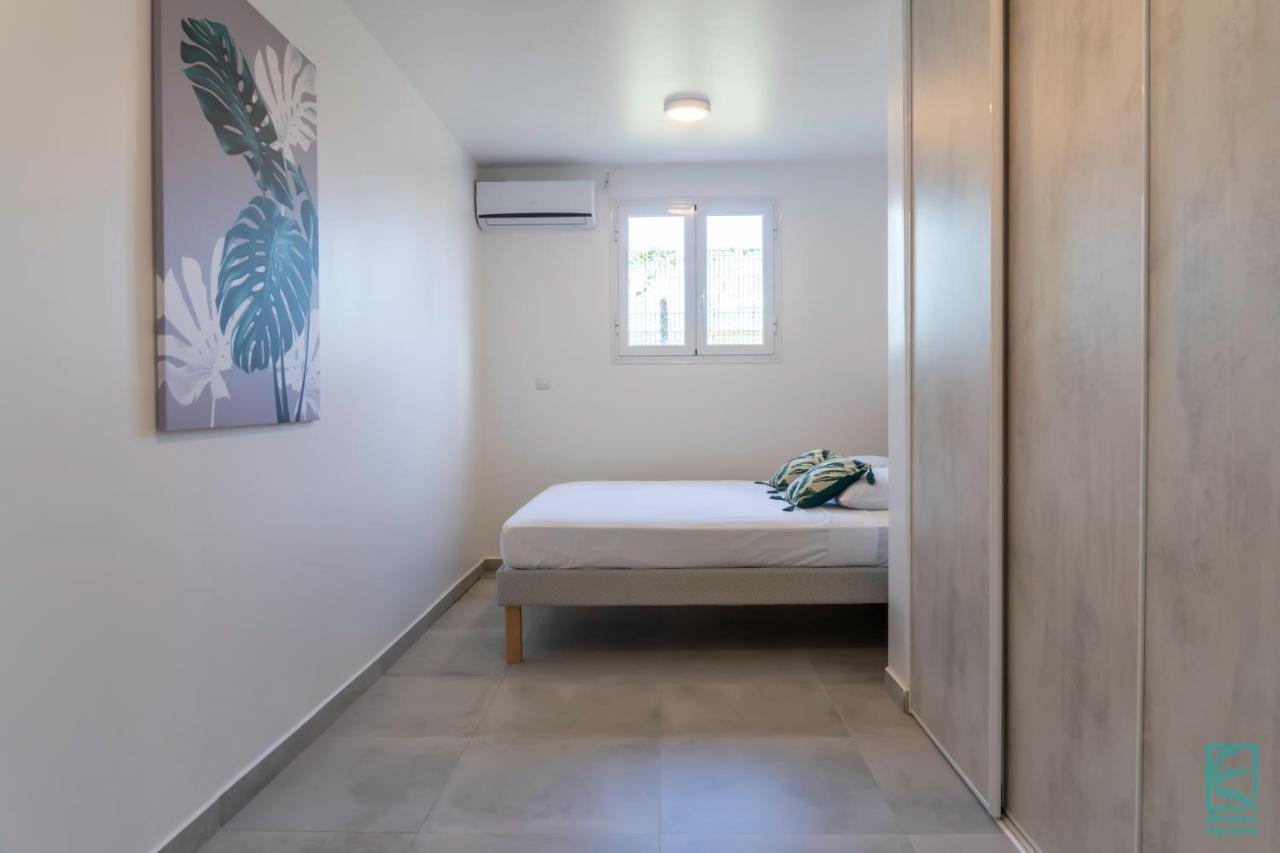 Superbe Appartement Avec Terrasse Vue Nature - Julyan House Petit-Bourg Bagian luar foto